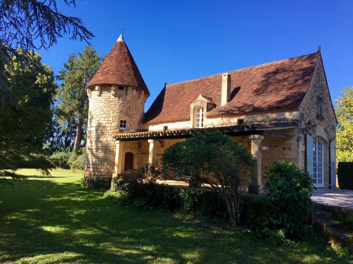 Le Petit Chateau - Adults Only Property Le Bugue Bagian luar foto