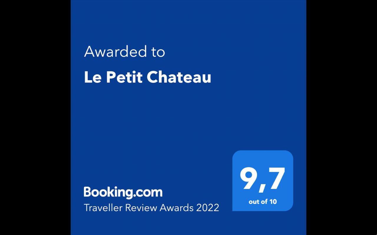 Le Petit Chateau - Adults Only Property Le Bugue Bagian luar foto