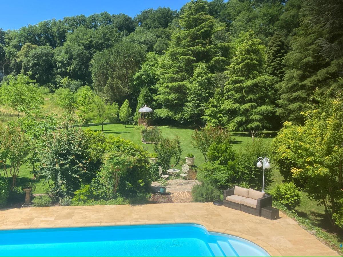Le Petit Chateau - Adults Only Property Le Bugue Bagian luar foto